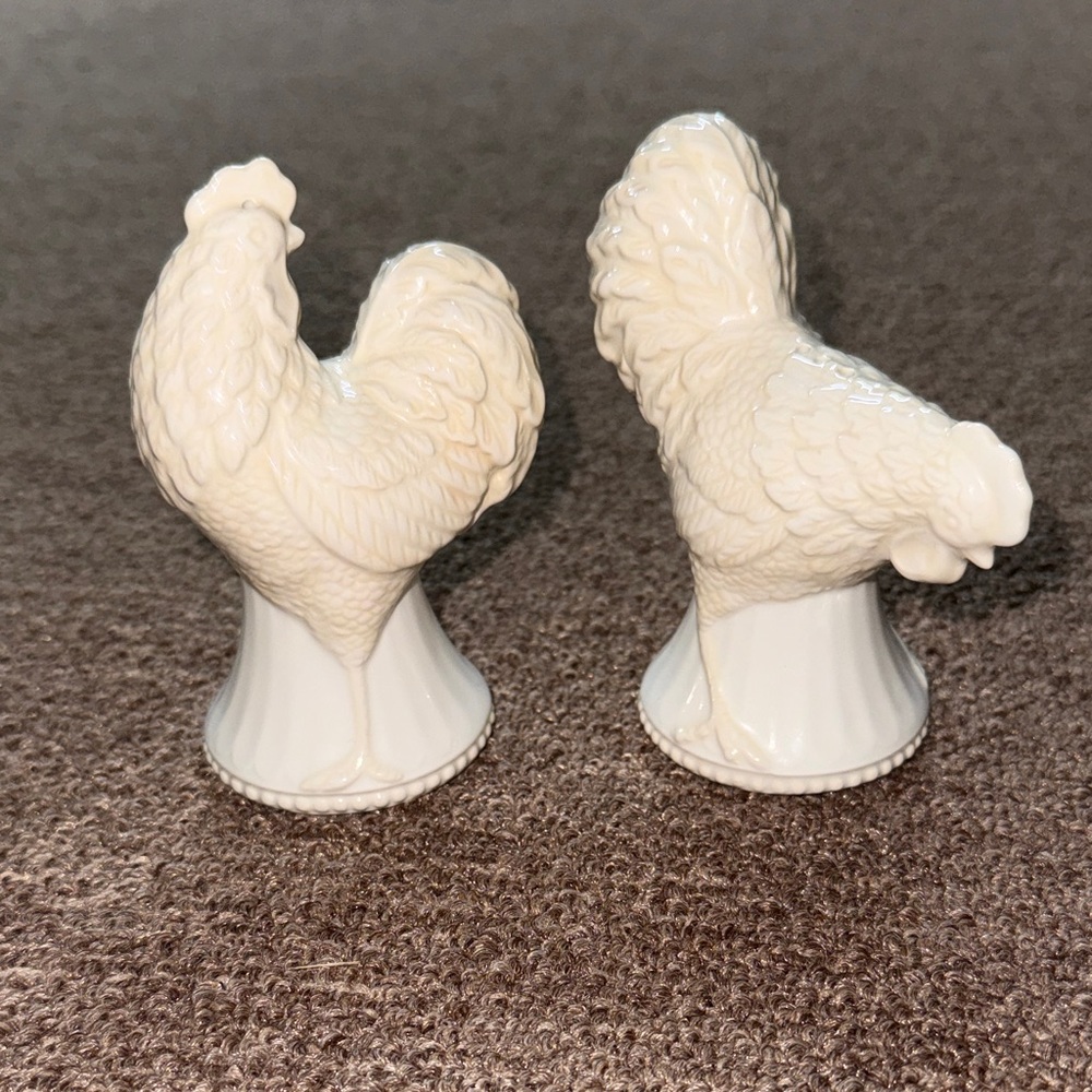 Cream Lenox Rooster Chicken Salt and Pepper Shaker Set